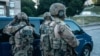 За матеріалами справи, мотивом замаху стала «відмова потерпілих сплачувати вигаданий борг за ремонтні роботи в їхньому будинку». 