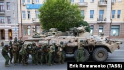 Бойовики ПВК «Вагнер» у ключовому місті Росії після заклику до повстання (фотогалерея)