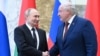 «Чотири джерела» і візит до Білорусі. Навіщо Путін говорить про «переговори» з Україною?