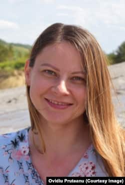 Maria Alina Cergan a așteptat mai bine de 10 ore ca medicii să intre în sala de operații și să încerce să-i salveze viața. A făcut două stopuri cardiace la câteva ore după intervenția chirugicală.