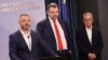 Делян Добрев от ГЕРБ заедно с Делян Пеевски и Йордан Цонев от ДПС на брифинг след извънредна среща в Народното събрание по въпроса за дерогацията
