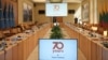 Перад урачыстым паседжаньнем у літоўскім Сэйме, прысьвечаным 70-годзьдзю Беларускай службы Радыё Свабода. 22 траўня 2024, Вільня (Літва)
