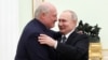 Путін сказав Лукашенку, що Росія «була змушена» атакувати українську енергетику