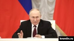 62% документів не були опубліковані