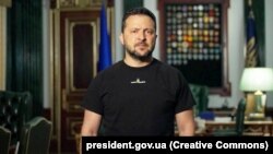 Володимир Зеленський зауважив, що напад стався на тлі зустрічі радників лідерів держав щодо української формули миру, яка 5 і 6 серпня проходить у Джидді (Саудівська Аравія) і куди Росію не запросили