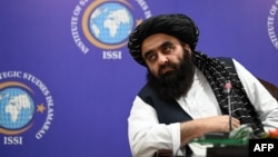 د طالبانو د بهرنیو چارو سرپرست وزیر امیرخان متقي د اسلاماباد د ستراتېژيکو څېړنو په انسټېټوټ کې د وینا پرمهال