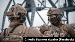 Як зазначають у спецслужбі, це вдалося зробити завдяки перехопленим документам.