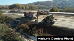 Северна Македонија - Почеток на изградбата на источниот дел од железничката пруга на Коридорот 8 [28.10.2022]