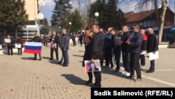 Dvadesetak osoba odazvalo se na skup podrške Rusiji i Putinu na koji je pozvalo udruženje Istočna alternativa