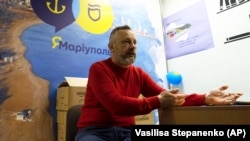 В окупованому російськими військовими Маріупольському районі зафіксували рух ворожих танків у бік Бердянська, каже Петро Андрющенко