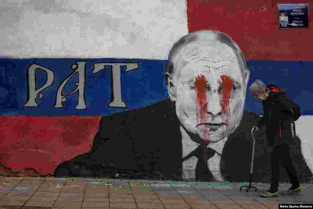 Затем, 29 апреля, портрет Путина снова испортили. Первая буква сербского слова «брат» также была закрашена, осталось слово «рат», означающее «война» на сербском языке.