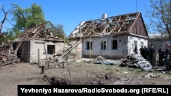 Селище Комишуваха на Запоріжжі після обстрілів російськими військовими, 11 травня 2022 року