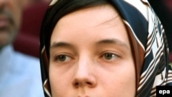 French teaching assistant Clotilde Reiss in court in Tehran in August 2009.