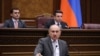 Конституция Республики Армения не содержит территориальных претензий к соседним странам. Пашинян