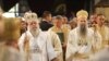 Архиепископот на МПЦ-ОА Стефан и српскиот патријарх Порфириј во Соборниот храм Свети Климент Охридски во Скопје на 24 мај 2022 