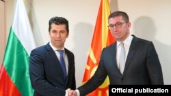 Средба на бугарскиот премиер Кирил Петков со лидерот на ВМРО-ДПМНЕ Христијан Мицкоски