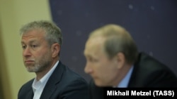 Роман Абрамович виступає «посередником» між делегаціями Росії та України на переговорах, повідомляли в Офісі президента України 