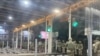Поліція чергує в аеропорту Алмати, 5 січня 2022 року