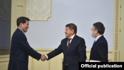 Спеціальний представник уряду Китаю з питань Євразії Лі Хуей (л), архівне фото