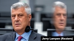 Колишній президент Косова Хашим Тачі під час судового процесу над ним у справі про воєнні злочини в Спеціальній судовій палаті в справах Косова в Гаазі, Нідерланди