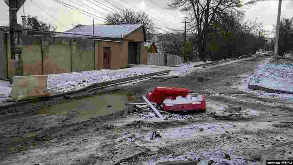 Успеют ли ремонтники сдать объект к намеченному сроку, неизвестно 