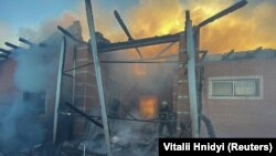Sat de lângă Harkov, după bombardamentele din 29 mai.