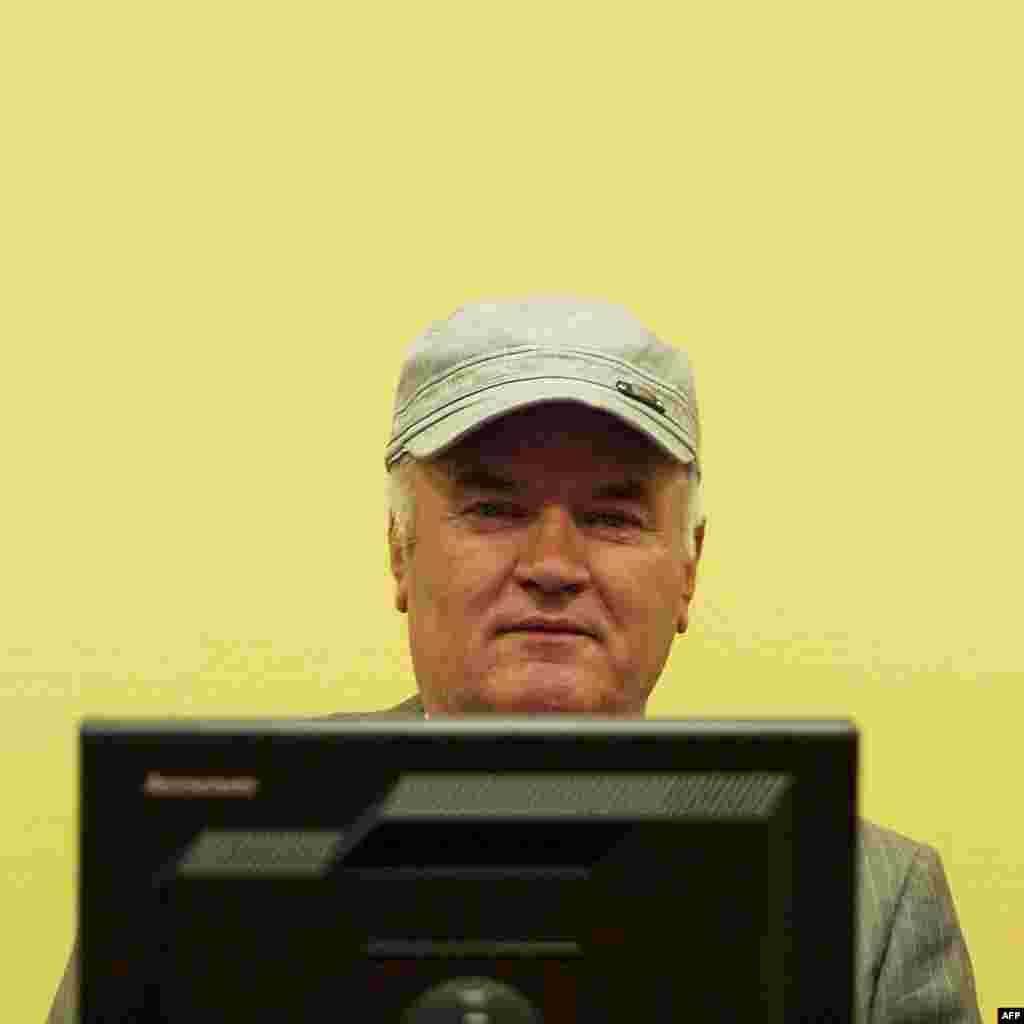 Former Bosnian Serb army chief Ratko Mladic in The Hague in 2011