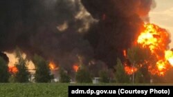 Пожежа на нафтобазі, Дніпропетровська область, 18 червня 2022 року