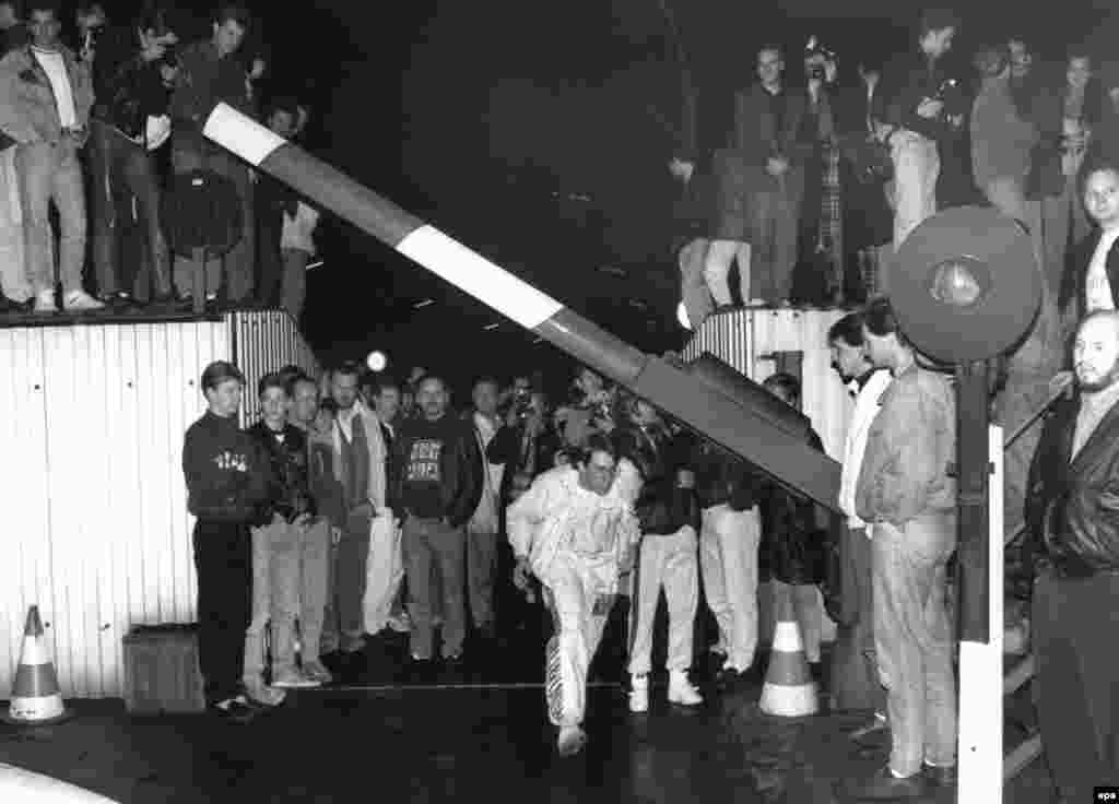 Відкриття кордону. Берлін, 9 листопада 1989 року