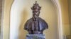 Скульптура короля Данила в будівлі Львівської ратуші. Король Данило – король Русі, правитель Королівства Руського (1238–1264). Великий князь Київський (1239–1241)