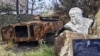 РФ відкриває «мовні центри» в окупації, бо «люди не готові відмовлятися від української»