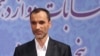 حمید بقایی برای اجرای حکم ۱۵ سال حبس روانه زندان شد 