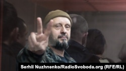 Один із підозрюваних у справі – Андрій Антоненко, 5 лютого Печерський райсуд Києва продовжив його арешт до 4 квітня