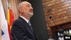 Дејвид Гир, ЕУ амбасадор во Македонија