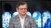 «Закликаю всіх звертатися до посольства України в Таджикистані або до посольства України в Пакистані, залишати свої контактні дані, якщо ви хочете потрапити на евакуаційний рейс», – сказав міністр