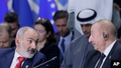 Armenski premijer Nikol Pašinjan (lijevo) i predsjednik Azerbejdžana Ilham Alijev (arhivska fotografija)