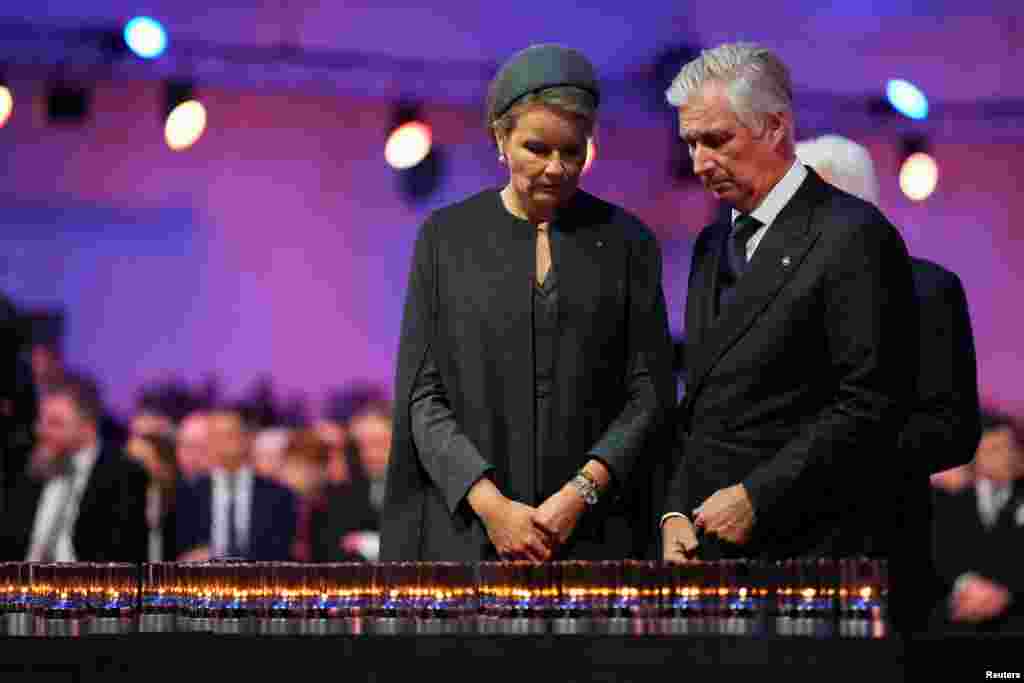 Regele Filip al Belgiei și regina Mathilde.