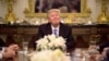 Трамп падпісаў указ аб абмежаваньні іміграцыі ў ЗША