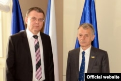 Любомір Заоралек з Мустафою Джемілєвим, 2014 рік