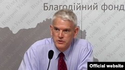 Стивен Пайфер