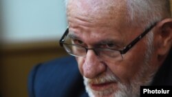 Պաշտպանության նախկին փոխնախարար Վահան Շիրխանյան, արխիվ