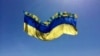 Я розумію, що його можуть розстріляти – майстриня про рекордний прапор, запущений на окуповану територію
