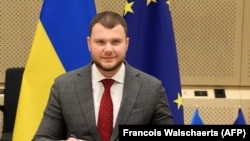 За словами міністра Владислава Криклія, пільговий період по кредиту становить три роки, а період погашення, включаючи пільговий – 20 років
