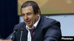«Բարգավաճ Հայաստան»-ի առաջնորդ Գագիկ Ծառուկյան, արխիվ