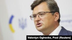 Як завив міністр Дмитро Кулеба у телемарафоні 4 березня, про ці заходи він розповів на засіданні Ради міністрів закордонних справ Євросоюзу
