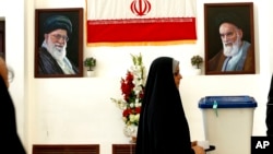 این بیانیه در حالی منتشر شده که پیشتر سخنگوی جبهه اصلاحات گفته بود این تشکل در انتخابات مجلس شورای اسلامی در تهران فهرستی ارائه نمیکند