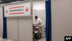 Vakcinacija u tržnom centru u Beogradu