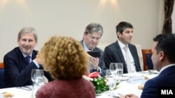 Han na sastanku sa delegacijom Makedonije koju predvodi Zorane Zaev