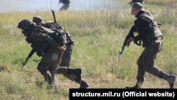 Україна раніше неодноразово засуджувала і називала незаконним проведення військових навчань на анексованому півострові