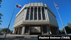 Будівля Верховної Ради в окупованому Криму, жовтень 2019 року